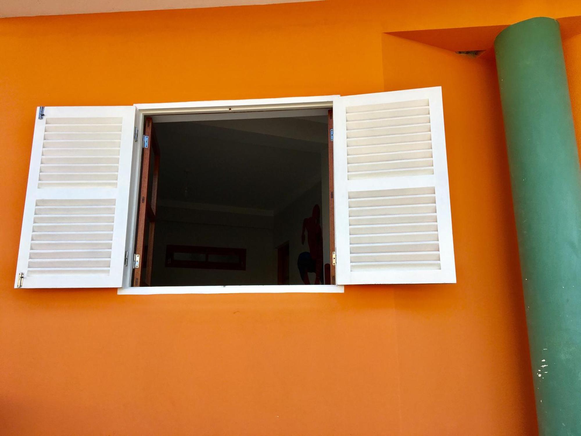 Laginha Beach Guest House Mindelo Ruang foto